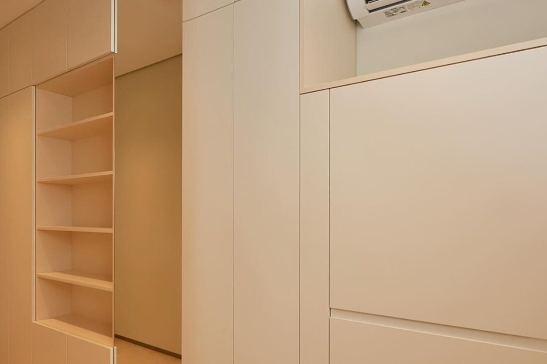 Walk-through wardrobe after handover - ADRIA apartment in RC Belvedere, Bečići