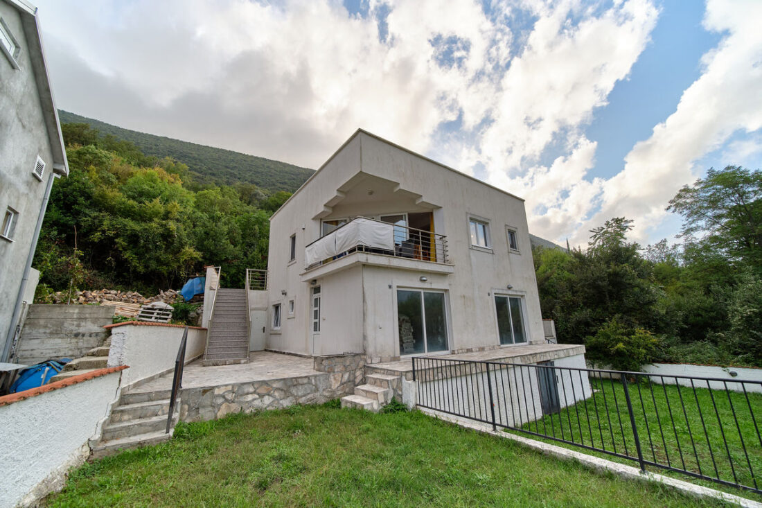 Attic floor extension - Sutorina, Herceg Novi, Montenegro - до